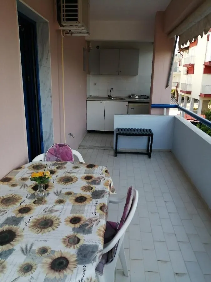 **  Hotel Eleni Paralia Dionisiou Grecja