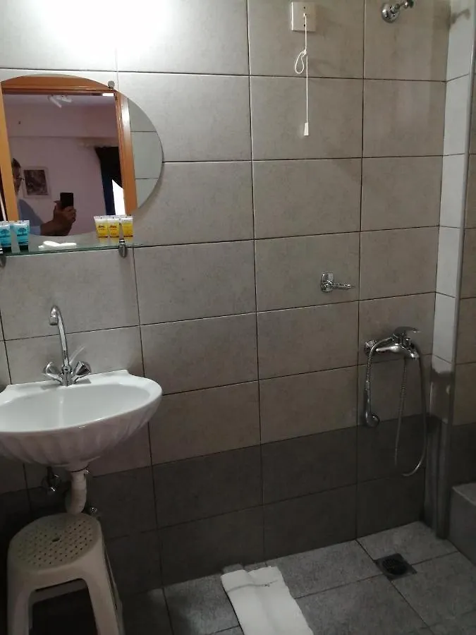 Hotel Eleni Paralia Dionisiou Grecja
