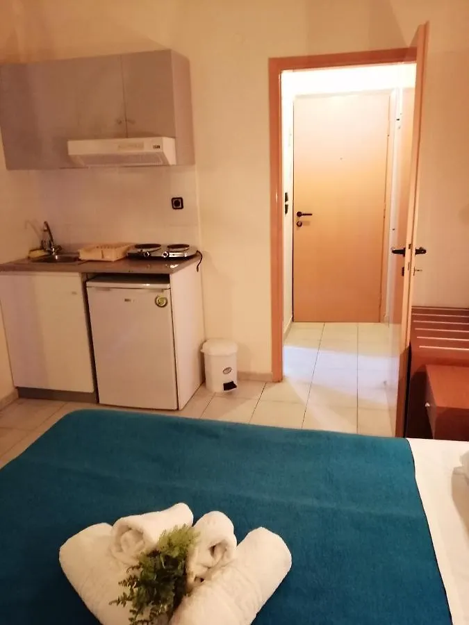 Hotel Eleni Paralia Dionisiou 2*,  Grecja